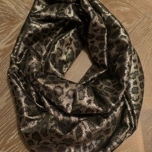 Black and grey metallic infinity scarf